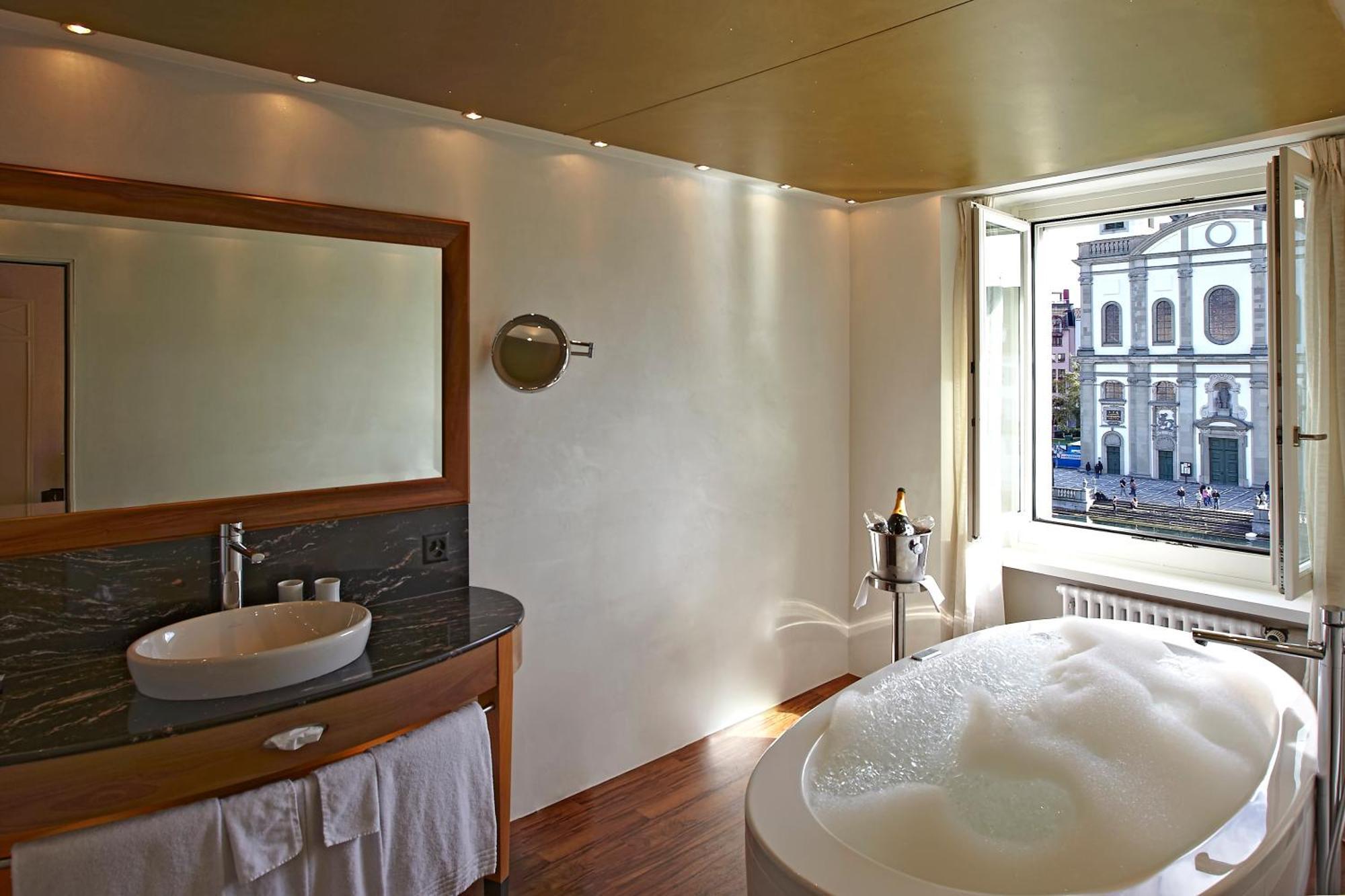 Hotel Des Balances 4*